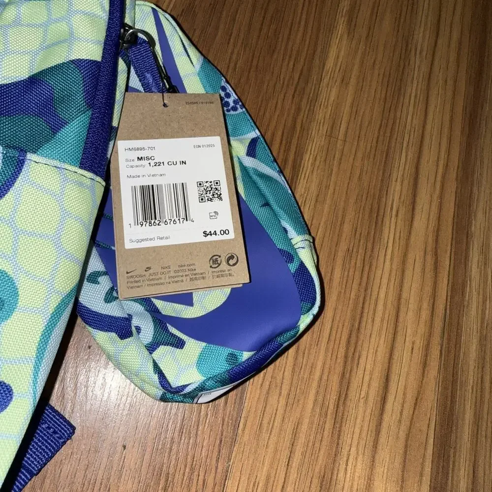 Nike Elemental Big Kids 20L Backpack w/Pencil Case HM6895-701 Green Blue Fruit
